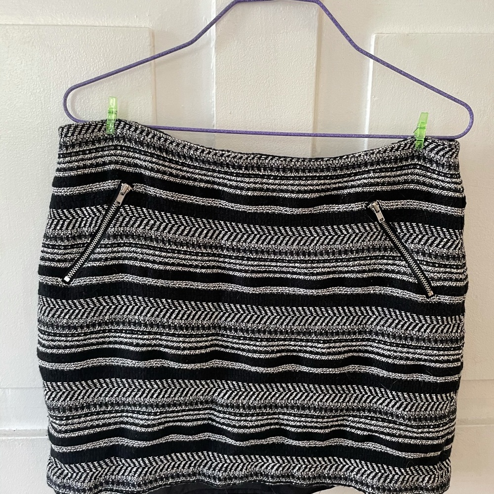 Black and white textured and patterned skirt